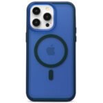 Case "La Hornet Matte" para IPhone 15 Pro en color "Navy Blue" con MagSafe