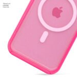 Case "La Hornet Glitter" para IPhone 15 Pro en color Pink con MagSafe - Imagen 3