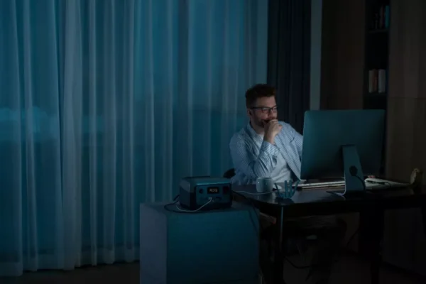 Estación de Energía Portatil EcoFlow RIVER 2 de 256Wh Bateria LiFePO4 - Imagen 11