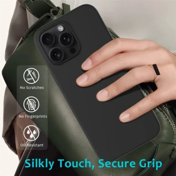 Case para iPhone 16 Pro Max Anti-Drop Liquid Silicone - Black
